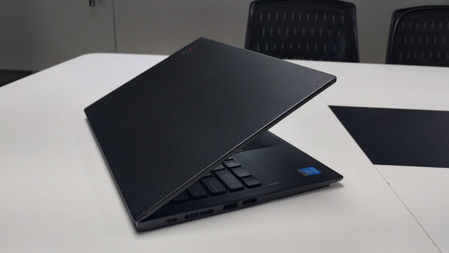 Lenovo ThinkPad X1 Carbon